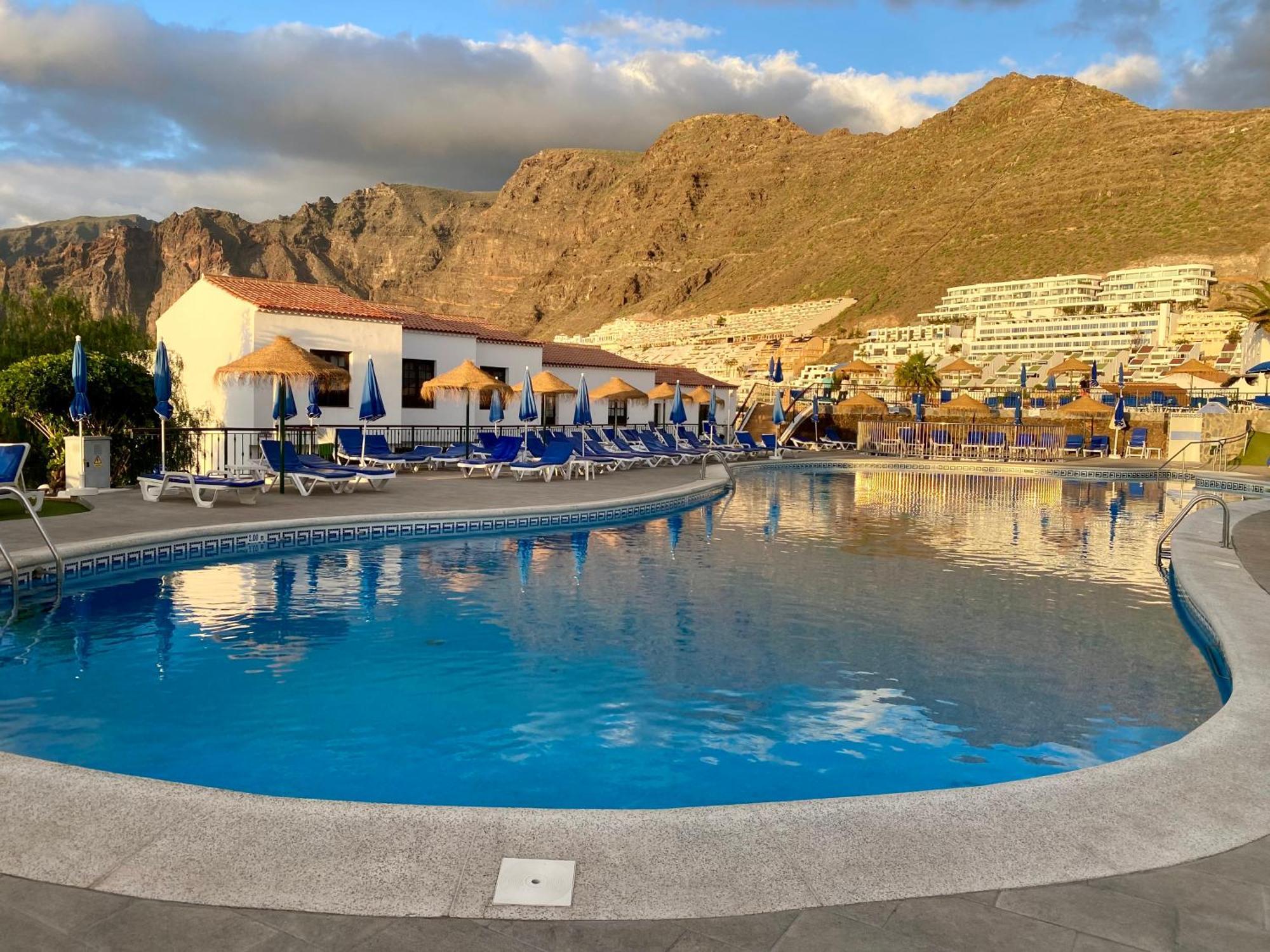 Seaview Townhouse In Puerto Santiago & Los Gigantes Puerto de Santiago  Bagian luar foto