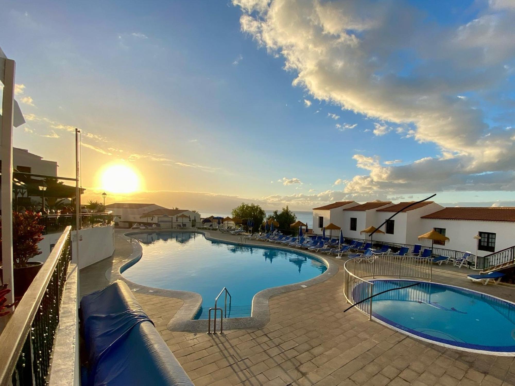 Seaview Townhouse In Puerto Santiago & Los Gigantes Puerto de Santiago  Bagian luar foto